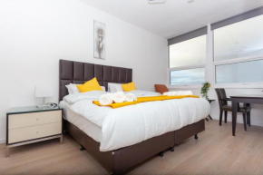 One Bedroom apartment Serviced apartment Smethwick flat 315